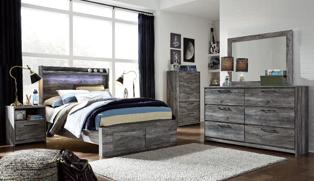 Image of Baystorm - Full Panel Bed With 2 Storage Drawers - 8 Pc. - Dresser, Mirror, Full Bed, 2 Nightstands - Gray