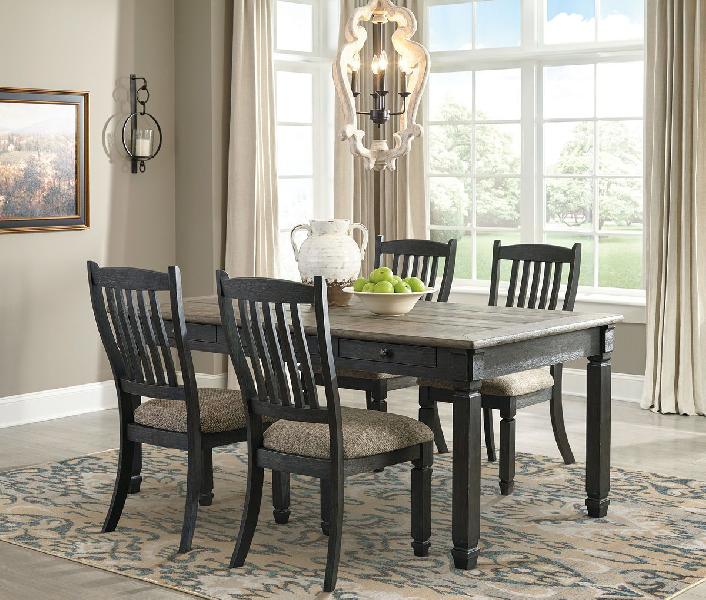 Image of Tyler Creek - 5 Pc. - Dining Room Table, 4 Side Chairs - Dark Gray