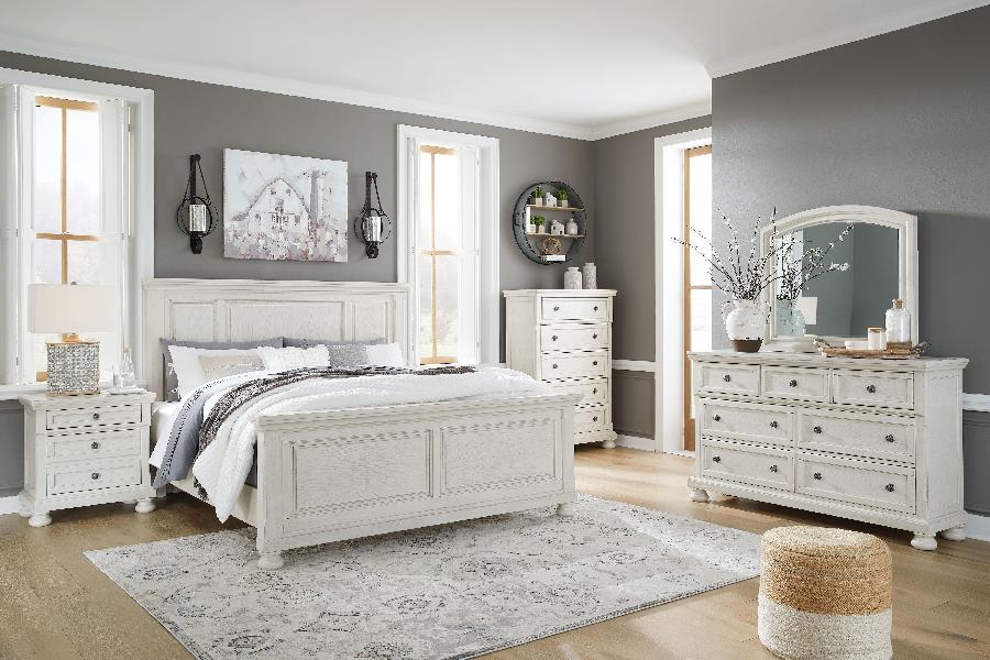 Image of Robbinsdale - 5 Pc. - Dresser, Mirror, Queen Panel Bed - Antique White