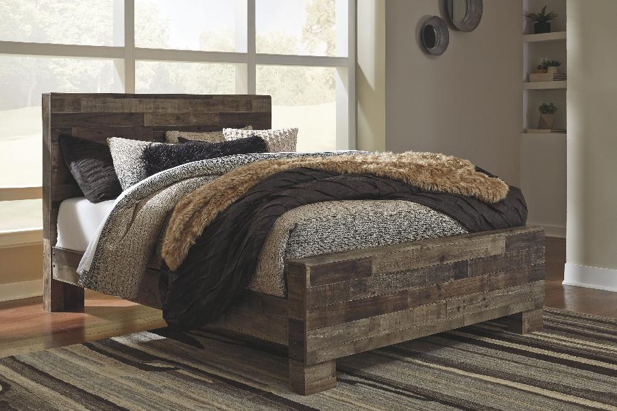 Image of Derekson - Queen Panel Bed - Multi Gray