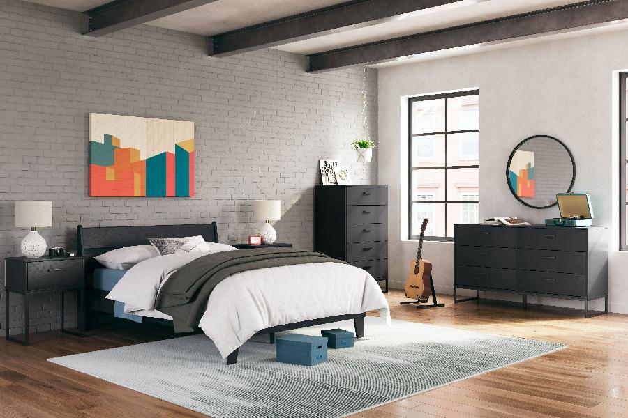 Image of Socalle - 4 Pc. - Dresser, Chest, Full Panel Platform Bed - Black