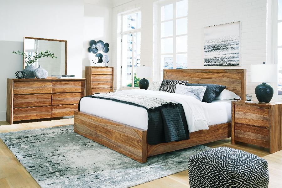 Image of Dressonni - 6 Pc. - Dresser, Mirror, Queen Panel Bed, 2 Nightstands - Brown