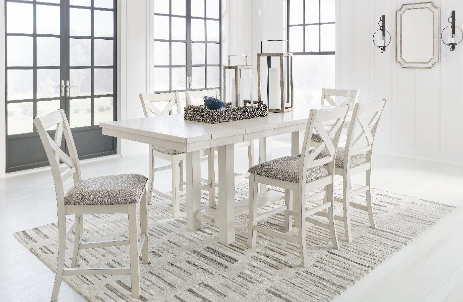 Image of Robbinsdale - 7 Pc. - Rectangular Counter Height Dining Extension Table, 6 Barstools - Antique White