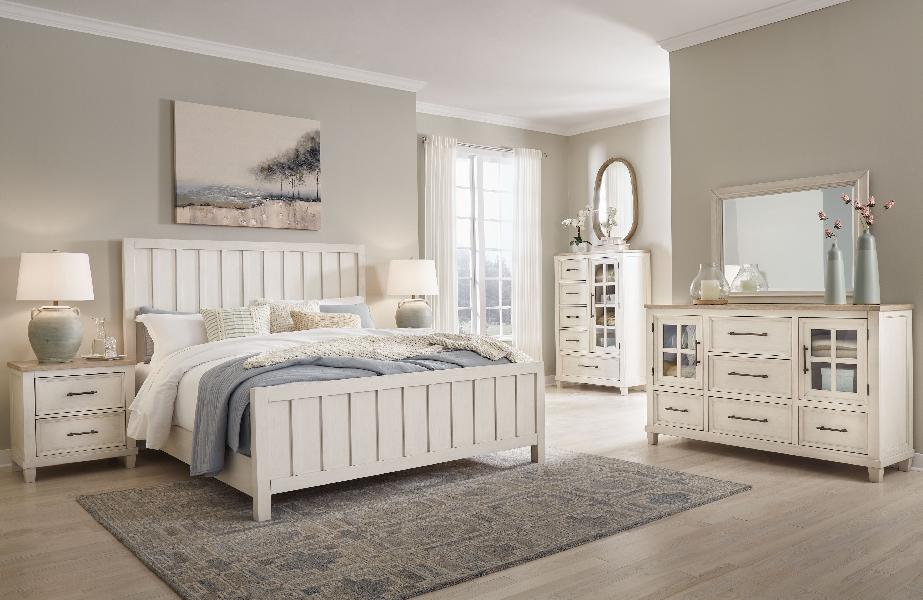 Image of Shaybrock - 5 Pc. - Dresser, Mirror, Chest, Queen Panel Bed - Antique White