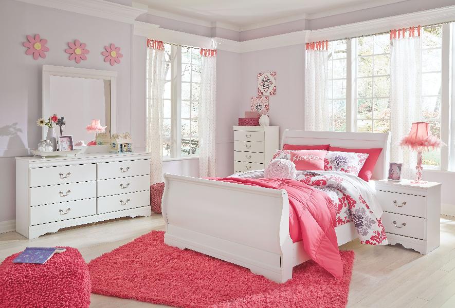 Image of Anarasia - 6 Pc. - Dresser, Mirror, Chest, Full Sleigh Bed - White