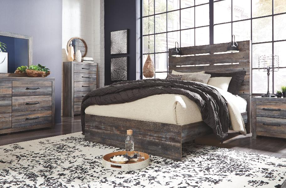 Image of Drystan - 8 Pc. - Dresser, Mirror, Chest, Queen Panel Bed, 2 Nightstands - Brown / Beige