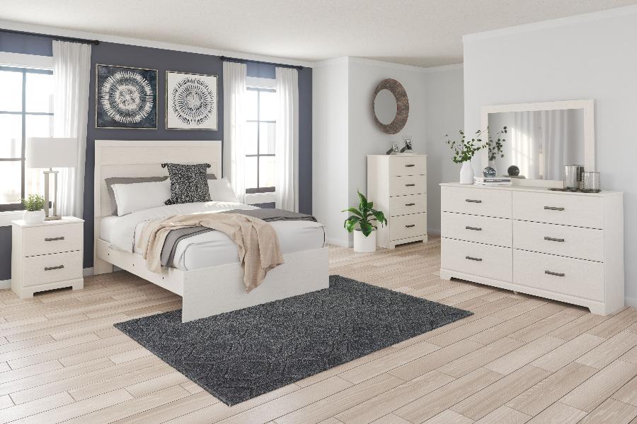 Image of Stelsie - 7 Pc. - Dresser, Mirror, Chest, Full Panel Bed, 2 Nightstands - White