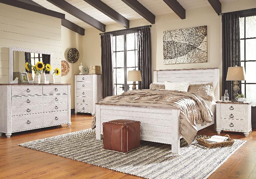 Image of Willowton - 5 Pc. - Dresser, Mirror, Queen Panel Bed - Whitewash