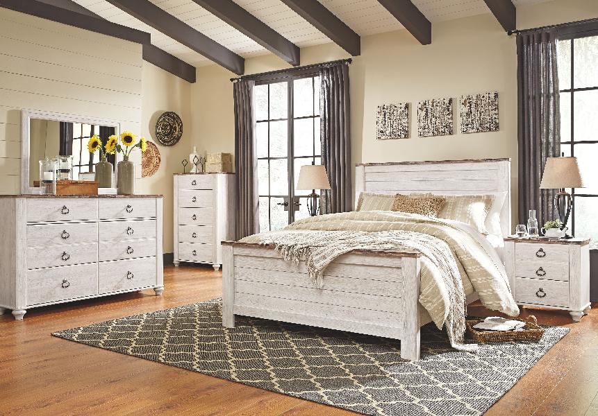 Image of Willowton - 7 Pc. - Dresser, Mirror, Queen Panel Bed, 2 Nightstands - Whitewash