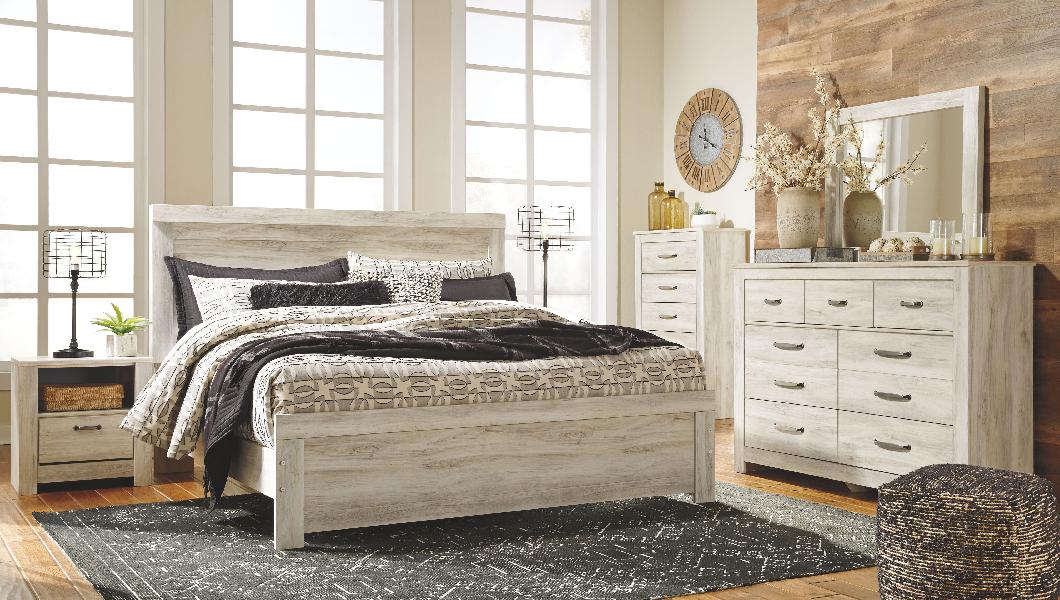 Image of Bellaby - 7 Pc. - Dresser, Mirror, King Panel Bed, 2 Nightstands - Whitewash