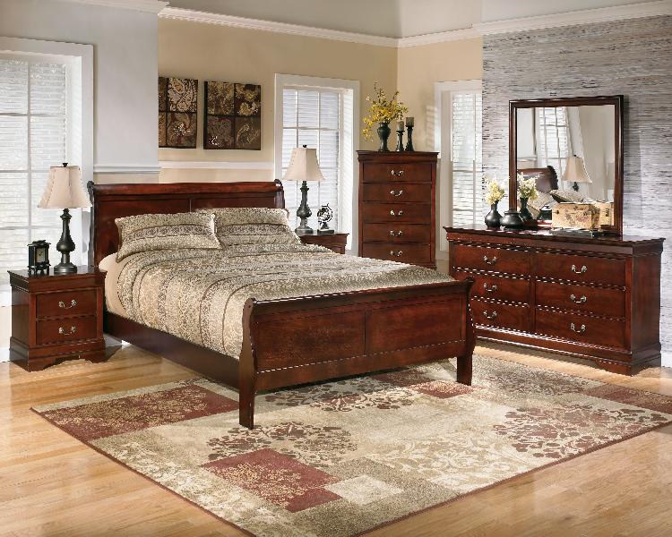 Image of Alisdair - 5 Pc. - Dresser, Mirror, Chest, California King Sleigh Bed - Dark Brown