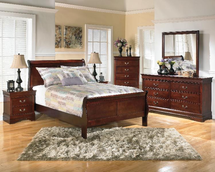 Image of Alisdair - 5 Pc. - Dresser, Mirror, Full Sleigh Bed, Nightstand - Dark Brown