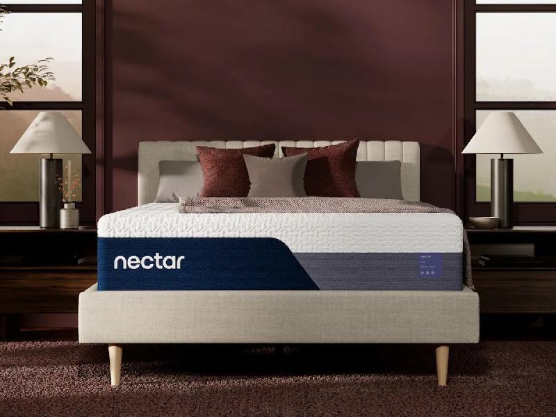 Image of Nectar Luxe Memory Foam - California King Mattress - White